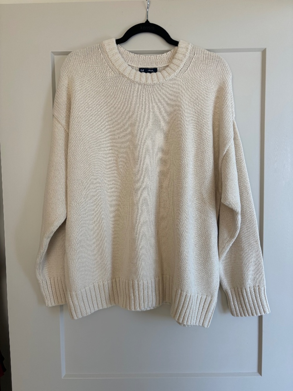 GAP sweater